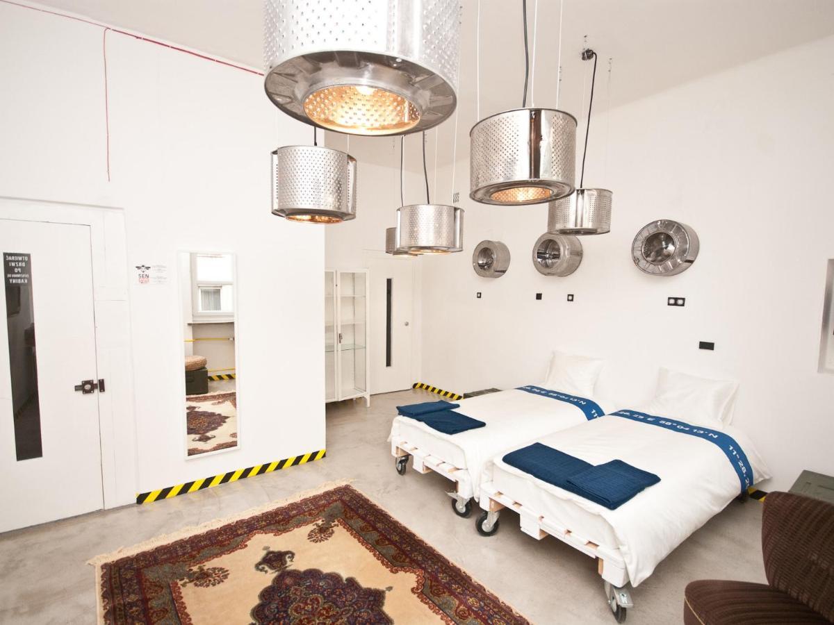 Ferienwohnung Loft Sen Pszczoly Warschau Exterior foto