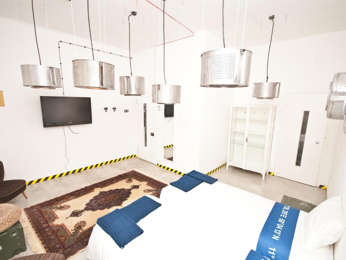Ferienwohnung Loft Sen Pszczoly Warschau Exterior foto