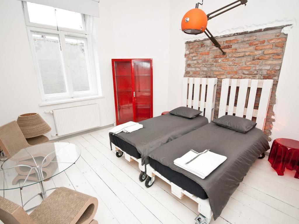 Ferienwohnung Loft Sen Pszczoly Warschau Exterior foto
